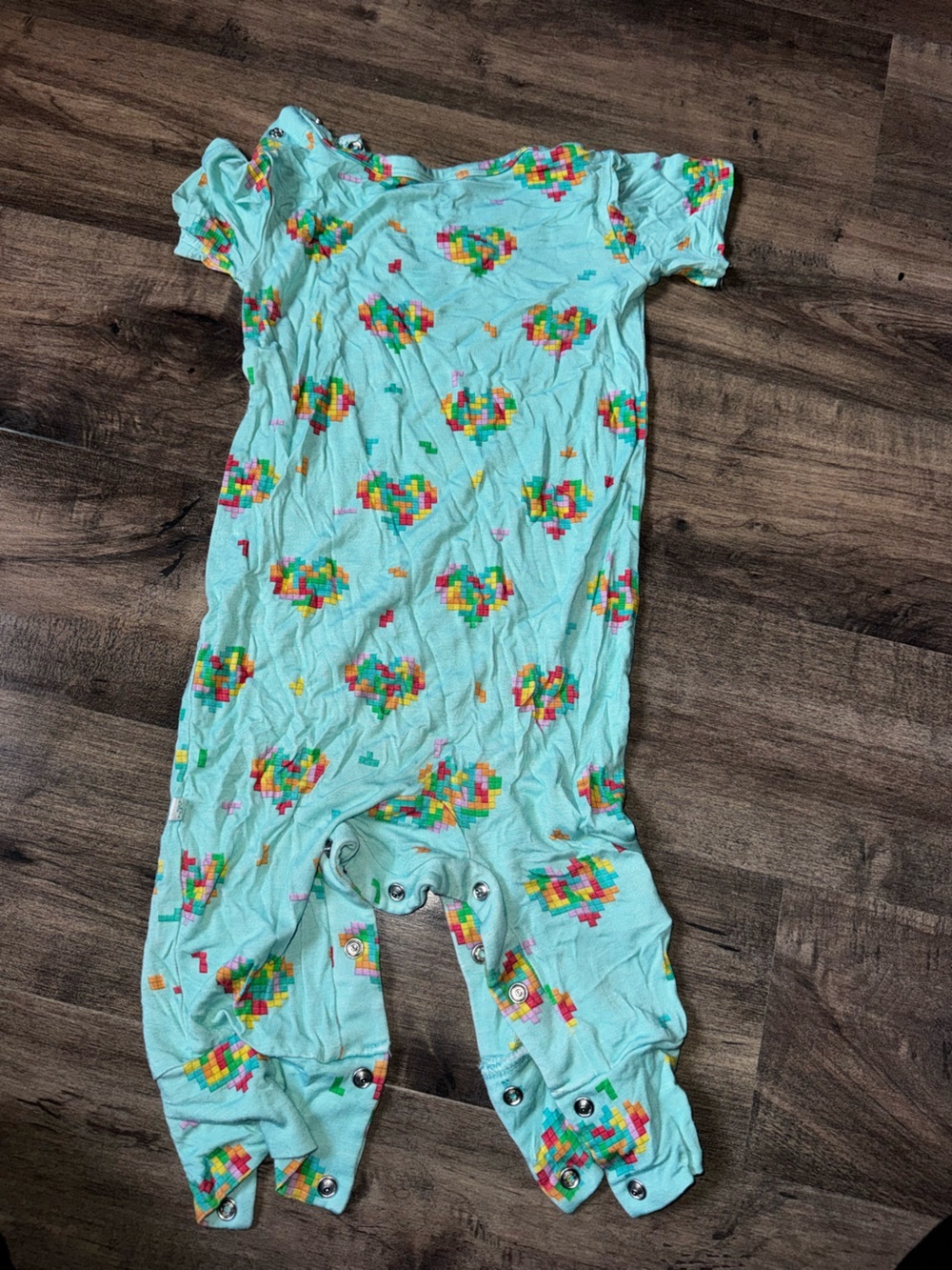 Posh Peanut 18-24M Gamer Pixel Rainbow Hearts Romper Bamboo Retired